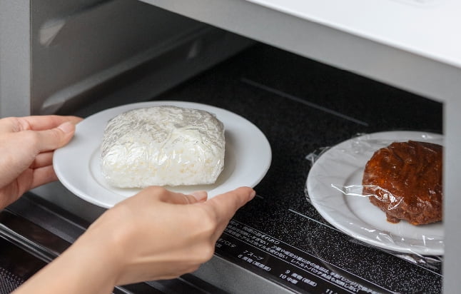 冷凍・冷蔵を2品同時にあたため