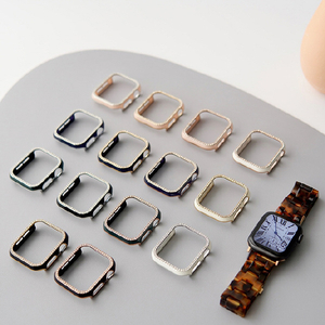 GAACAL Apple Watch Series 1-3 [42mm]用スワロフスキーフレーム ブラック×ゴールド W00065BKG3-イメージ3