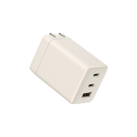 MOTTERU USB充電器 PD67W USB-Cx2-Ax1 アーモンドミルク MOT-ACPD67C2U1-AM